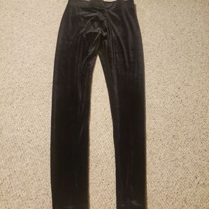 Romeo + Juliet Couture Velvet Leggings